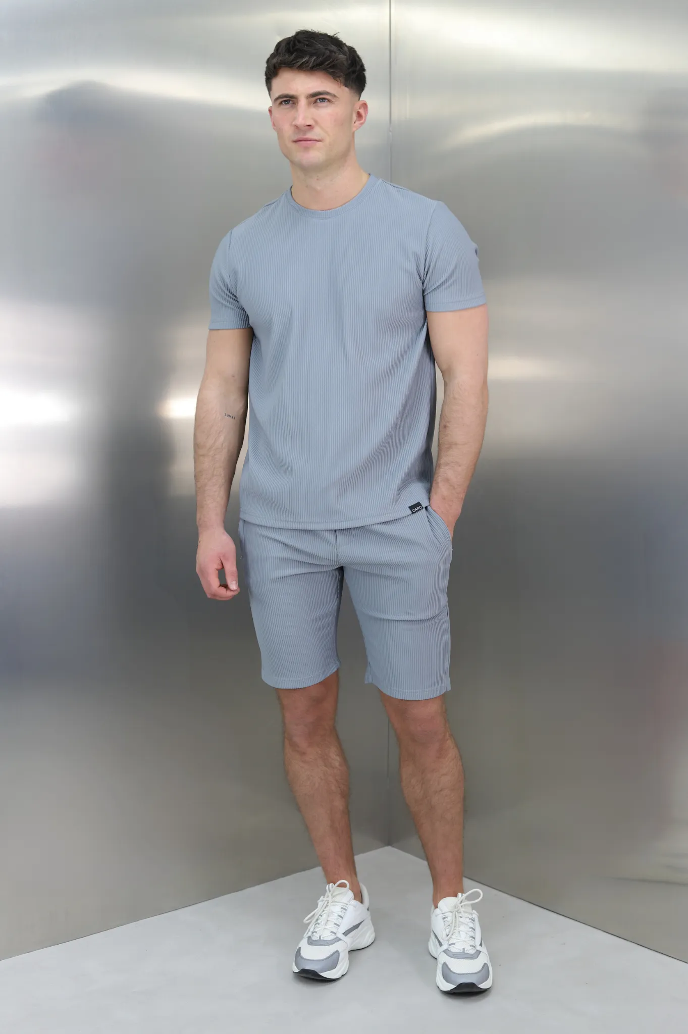 Capo PLEAT Short - Grey