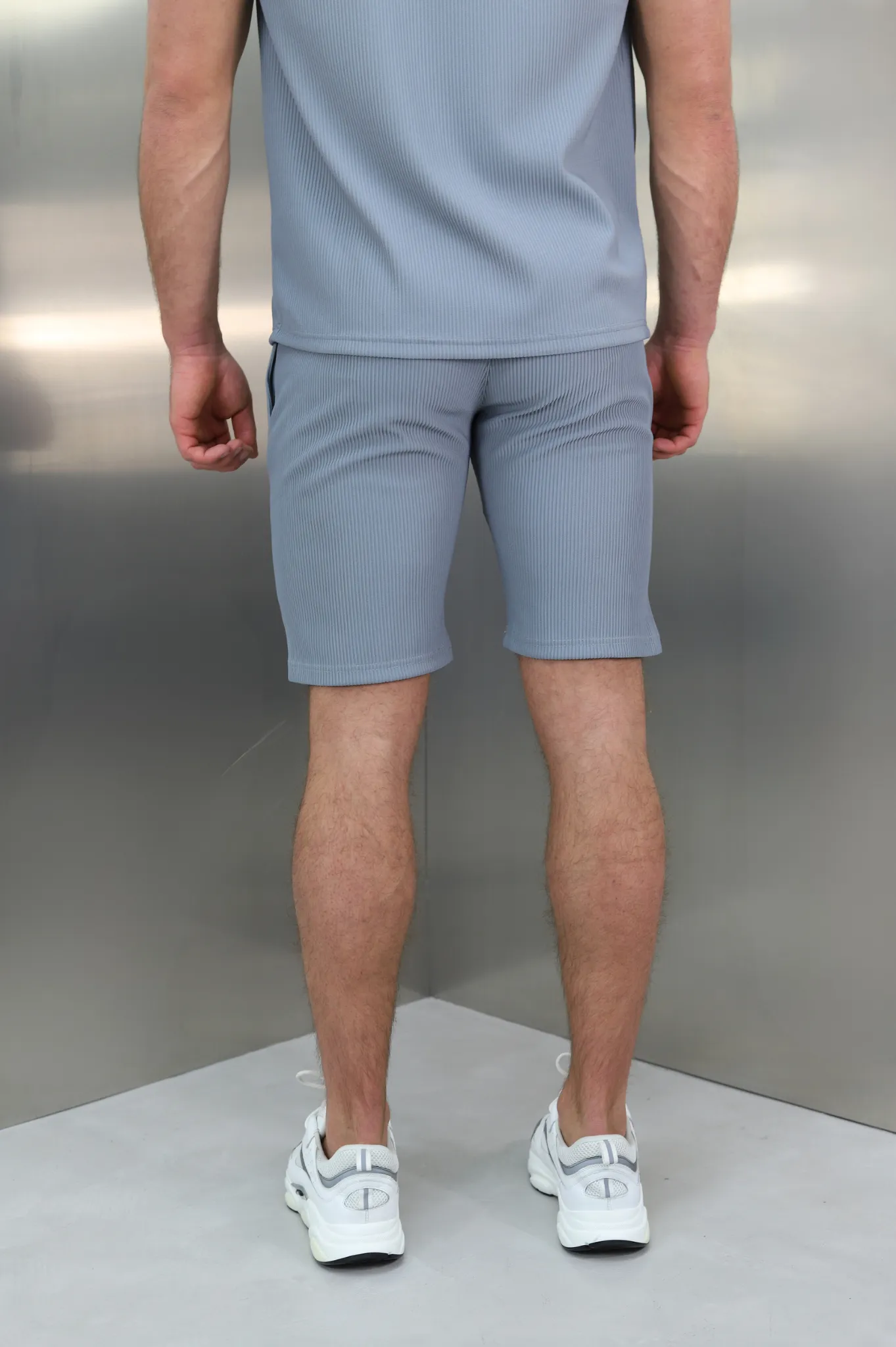 Capo PLEAT Short - Grey