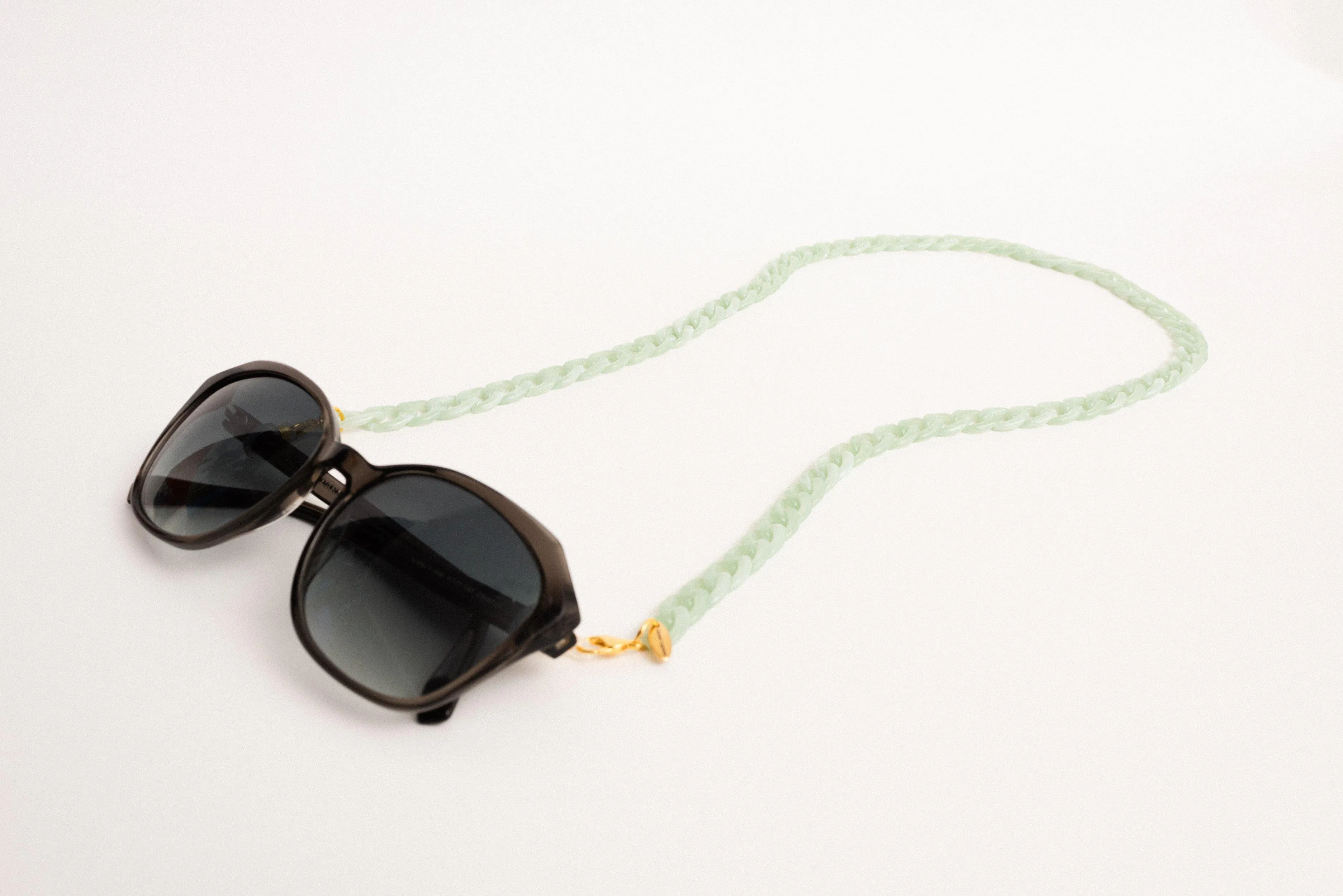Cuban Mint Eyewear Chain