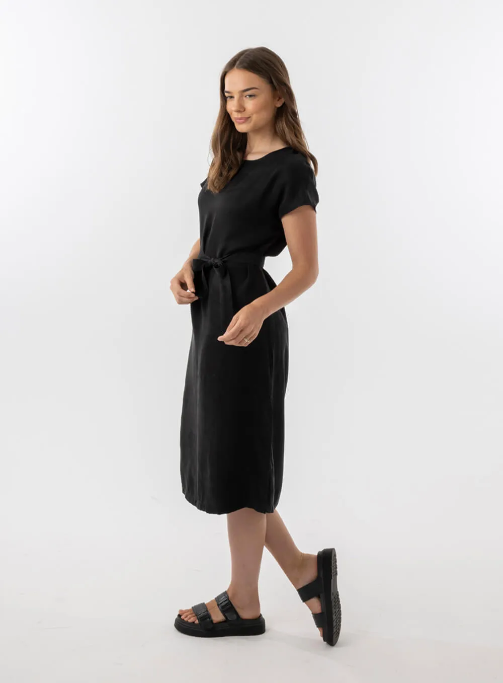 Elizabeth Cupro Midi Dress-Black