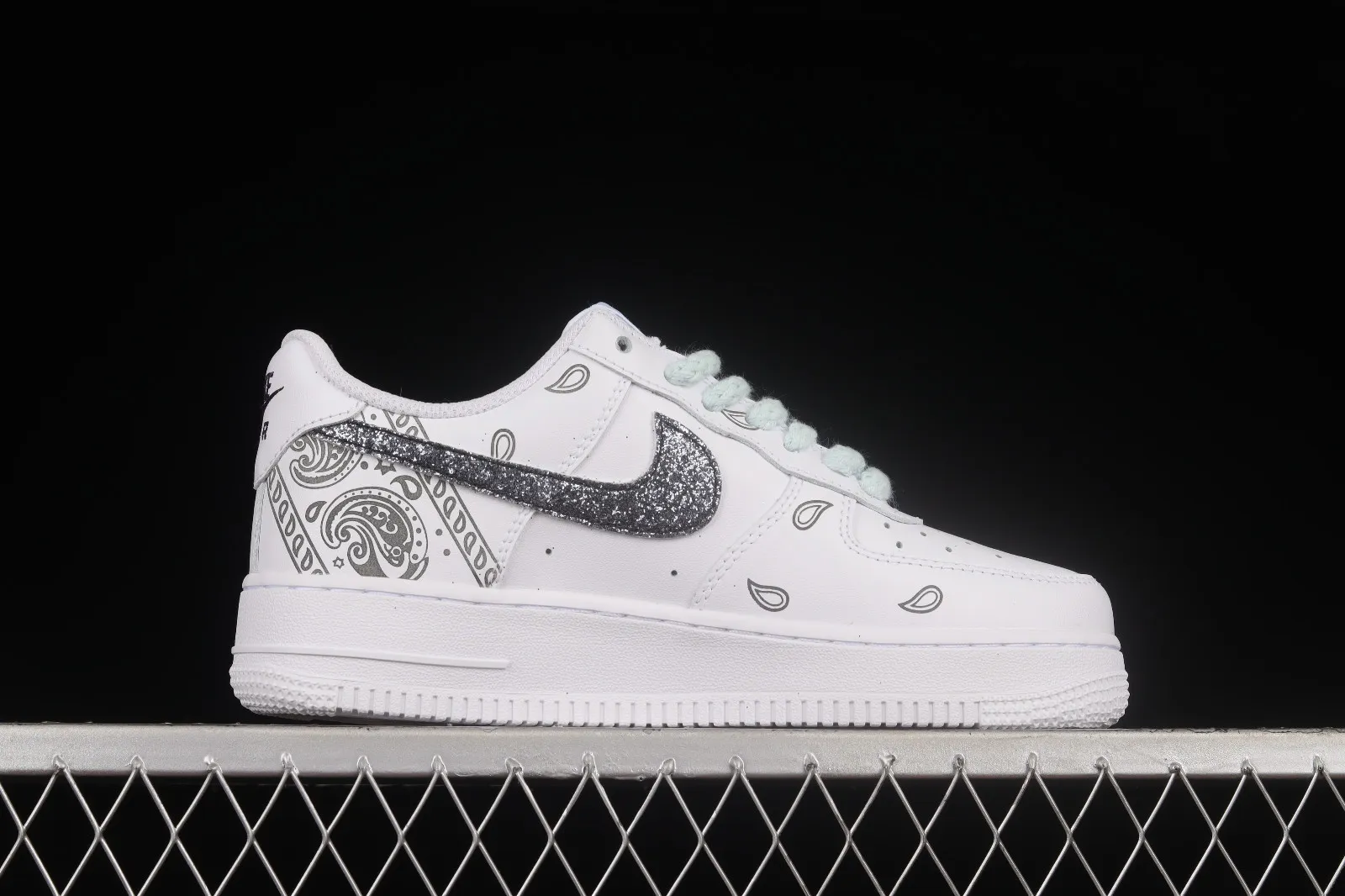 Nike Air Force 1 07 LX Cashew Flowers White Black Navy Blue CW2288-158