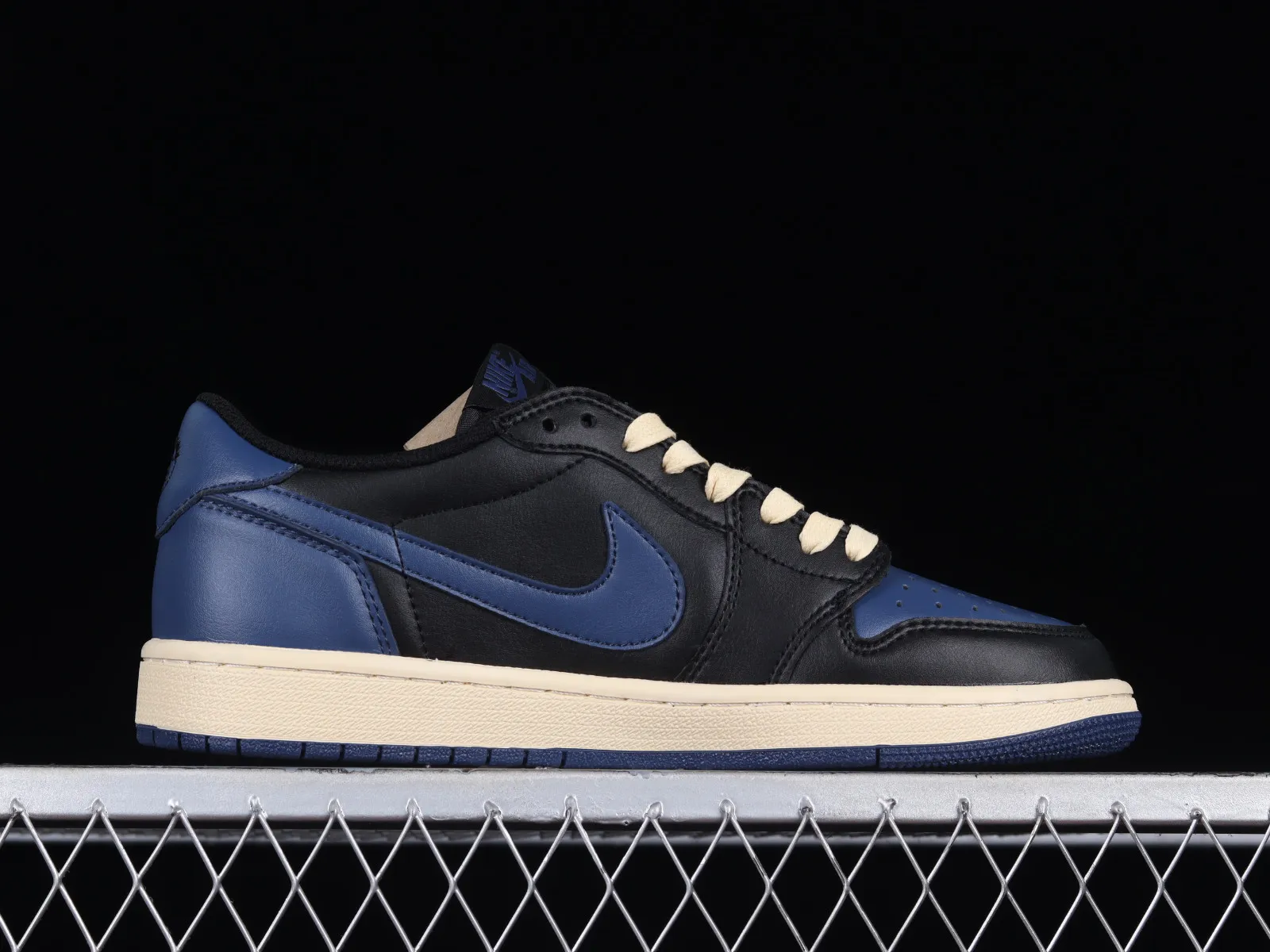 Travis Scott x Air Jordan 1 Low Navy Blue Black White DM7866-041